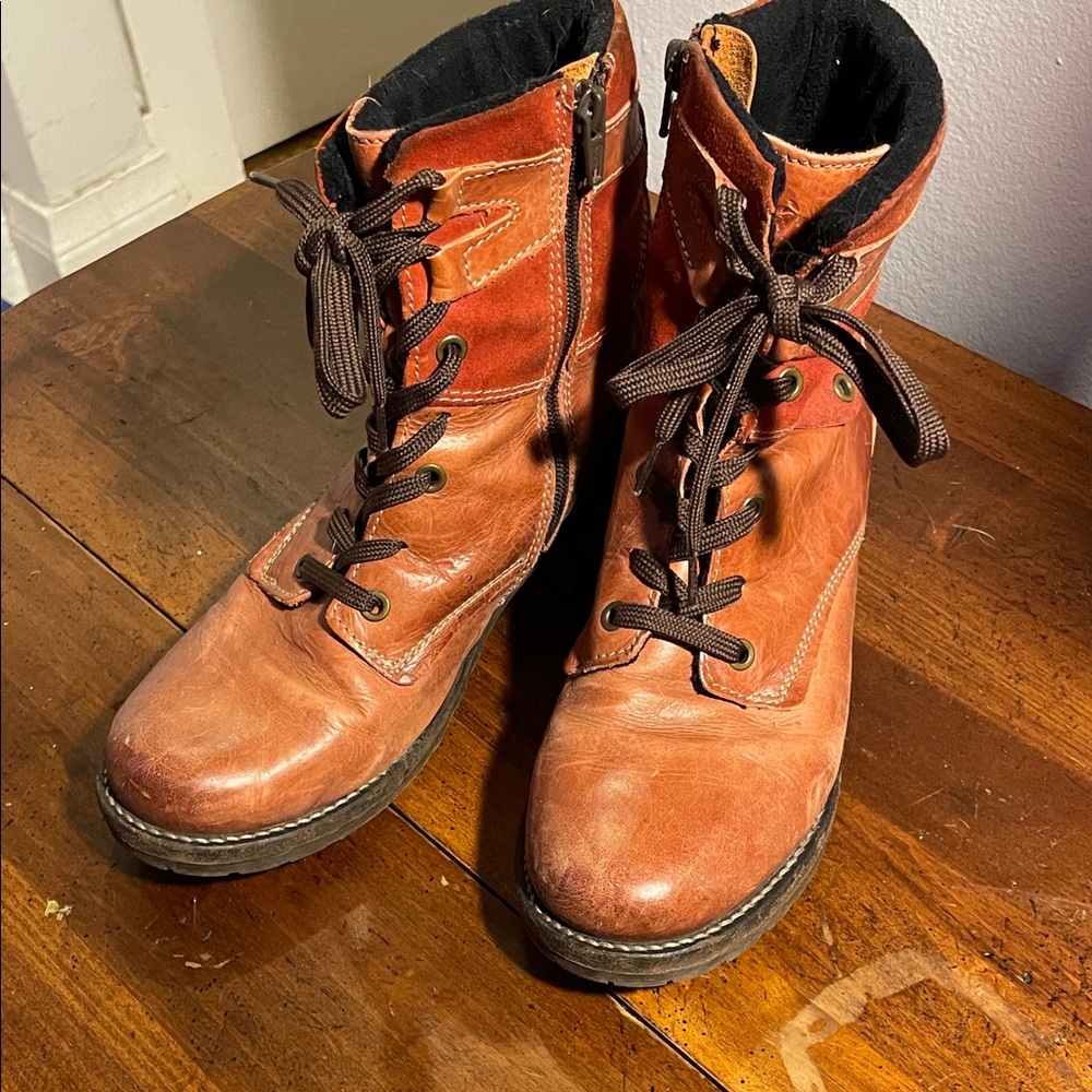 Rugged Women’s Leather Boots in Rich Brown